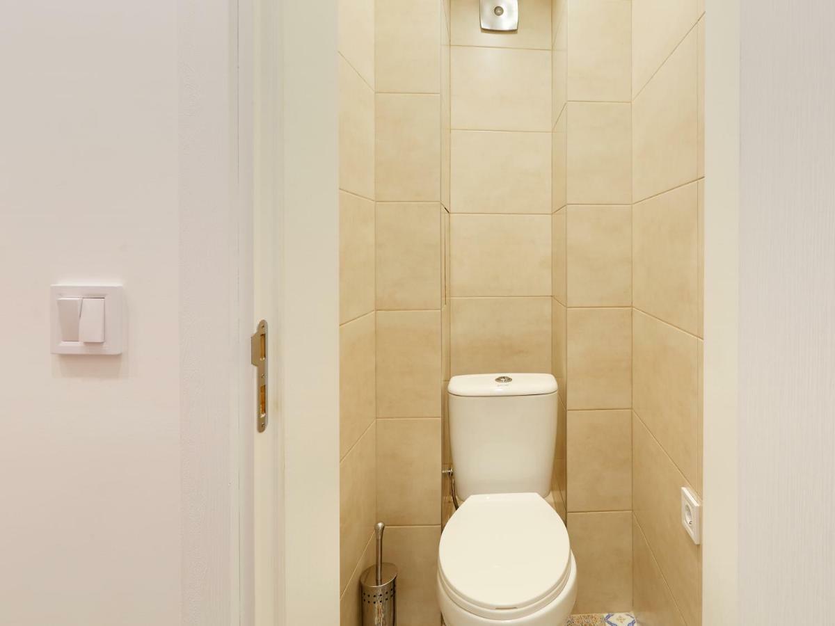 *The Cosmopolitan* Apartment Sofia Ngoại thất bức ảnh