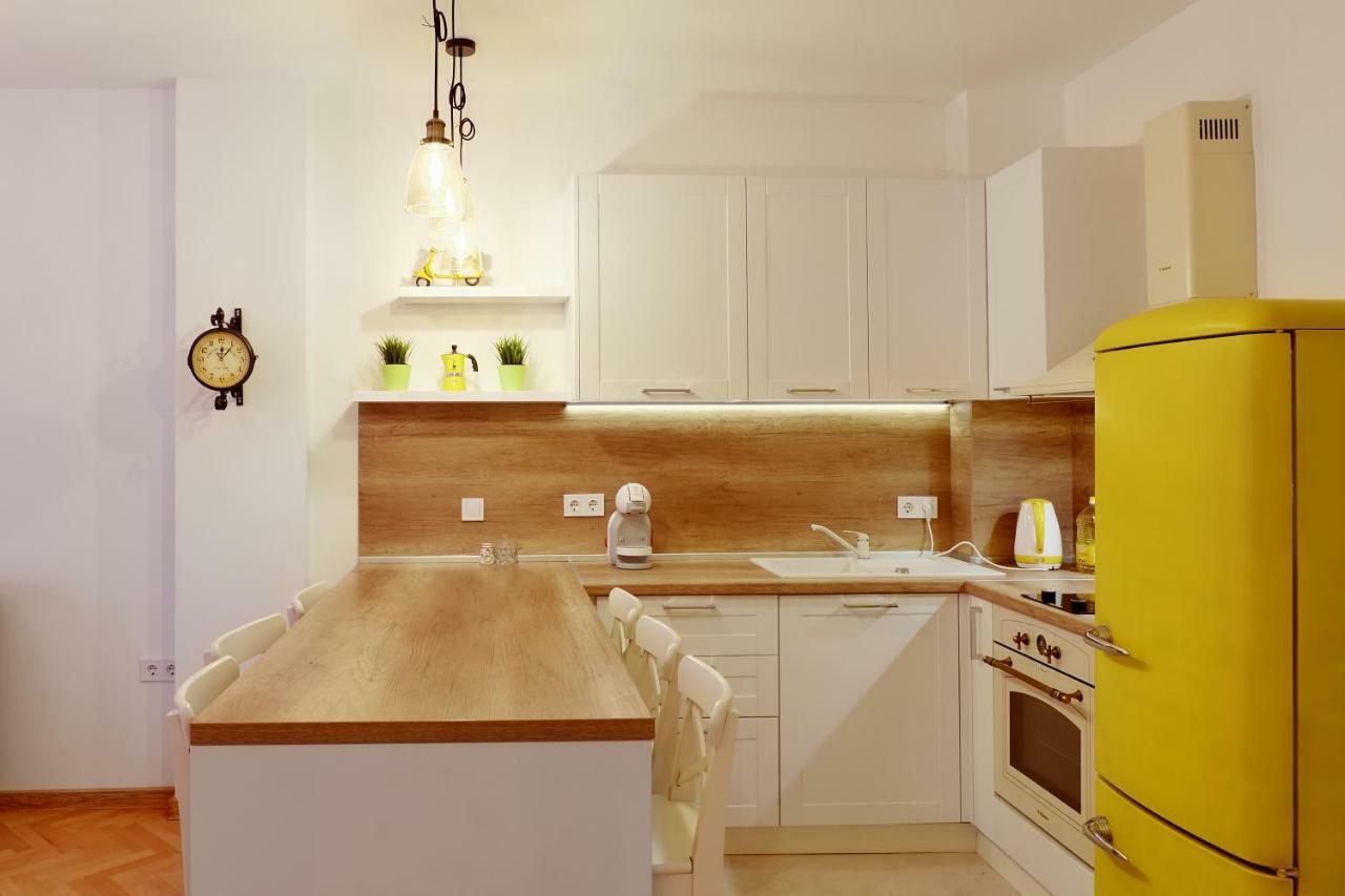 *The Cosmopolitan* Apartment Sofia Ngoại thất bức ảnh