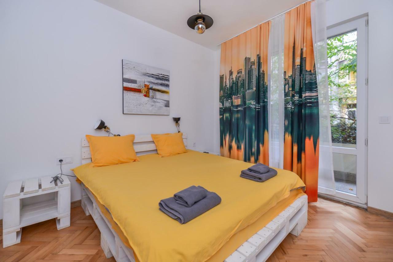 *The Cosmopolitan* Apartment Sofia Ngoại thất bức ảnh